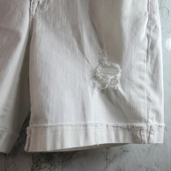 CELEBRITY PINK White Cotton Distressed Shorts - Picture 5 of 12